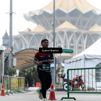 Runner Photo 8573515