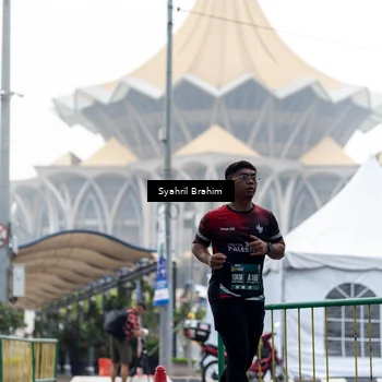 Runner Photo 8573526