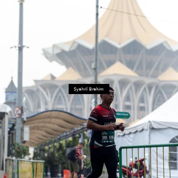 Runner Photo 8573530