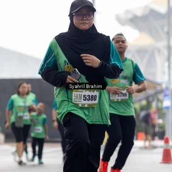 Runner Photo 8573543