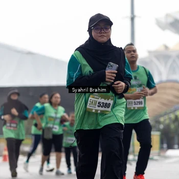Runner Photo 8573544