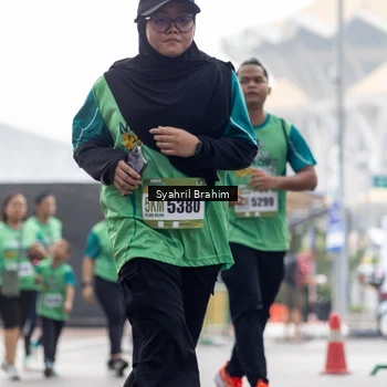 Runner Photo 8573548