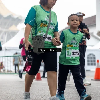 Runner Photo 8573564
