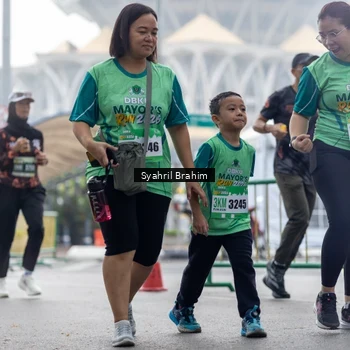 Runner Photo 8573566