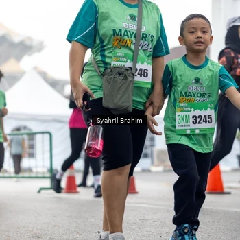 Runner Photo 8573569