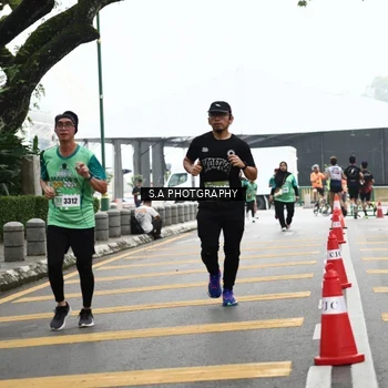 Runner Photo 8573584