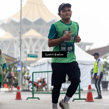 Runner Photo 8573588