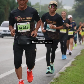 Runner Photo 8573607
