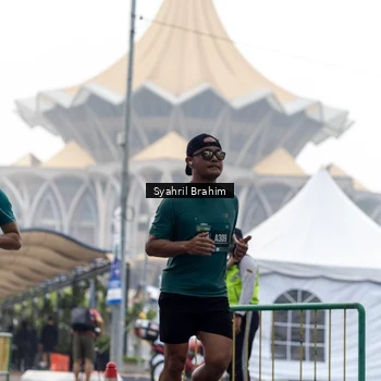 Runner Photo 8573609