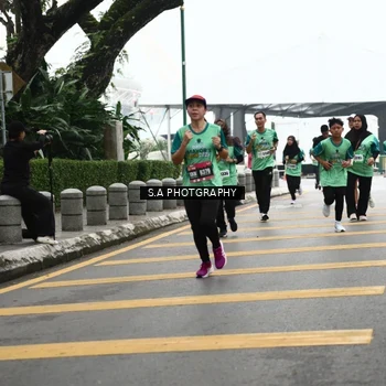 Runner Photo 8573615