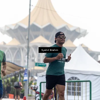 Runner Photo 8573616
