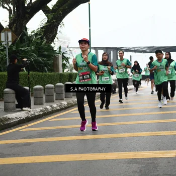 Runner Photo 8573626