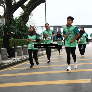 Runner Photo 8573632
