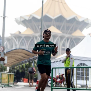 Runner Photo 8573634