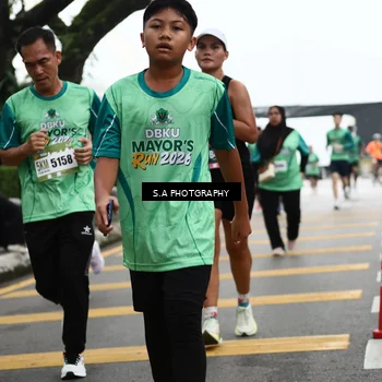 Runner Photo 8573637
