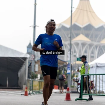 Runner Photo 8573639