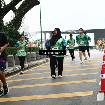 Runner Photo 8573661