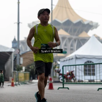 Runner Photo 8573667