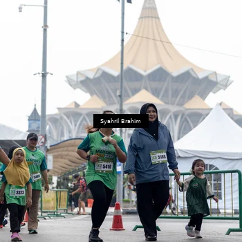Runner Photo 8573695