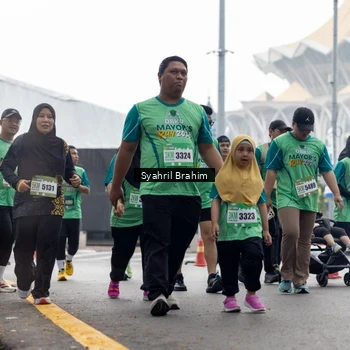 Runner Photo 8573702