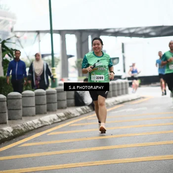Runner Photo 8573707
