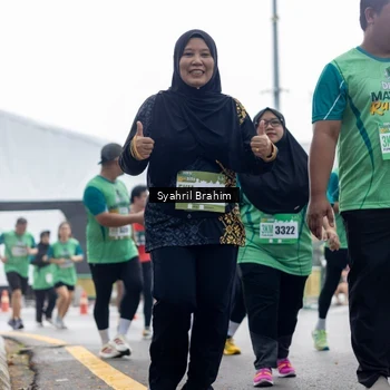 Runner Photo 8573709
