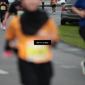 Runner Photo 8573714