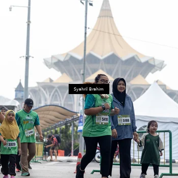Runner Photo 8573716