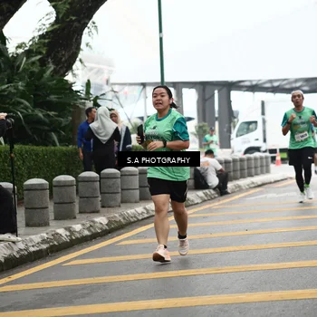 Runner Photo 8573719