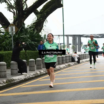Runner Photo 8573727