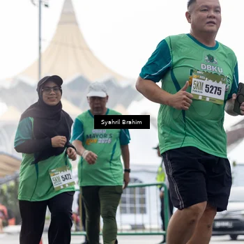 Runner Photo 8573731