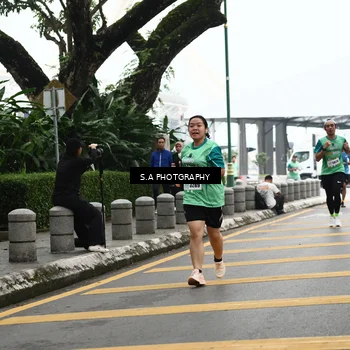 Runner Photo 8573732