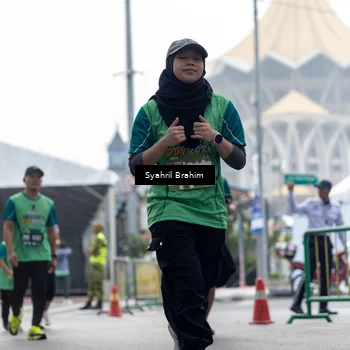 Runner Photo 8573740