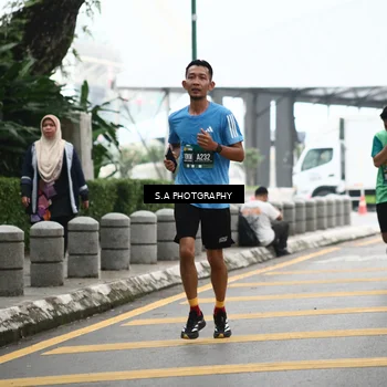 Runner Photo 8573752