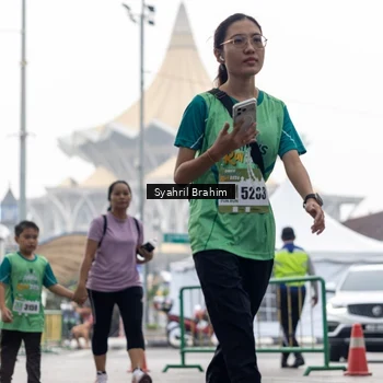 Runner Photo 8573754