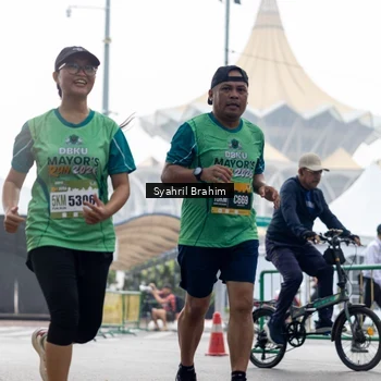 Runner Photo 8573755