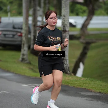 Runner Photo 8573759