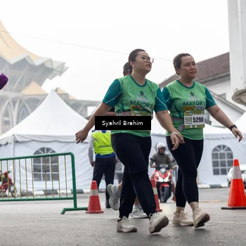 Runner Photo 8573763