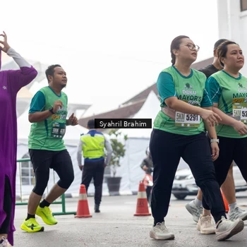 Runner Photo 8573767