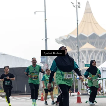 Runner Photo 8573772