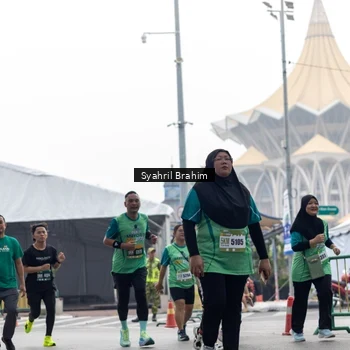 Runner Photo 8573777