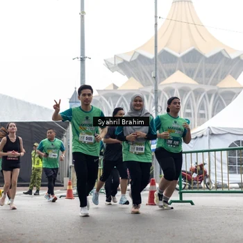 Runner Photo 8573789