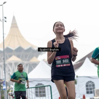 Runner Photo 8573801