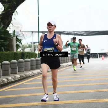 Runner Photo 8573803