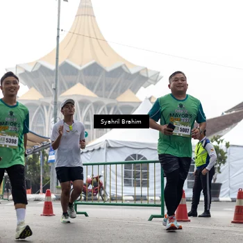Runner Photo 8573807