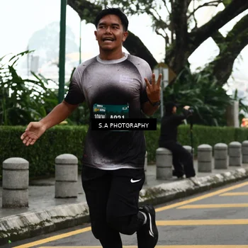 Runner Photo 8573817