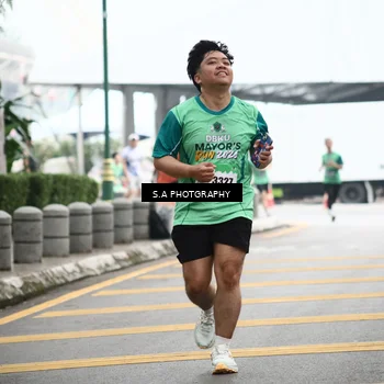 Runner Photo 8573826