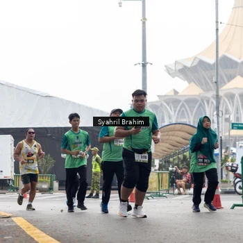 Runner Photo 8573838