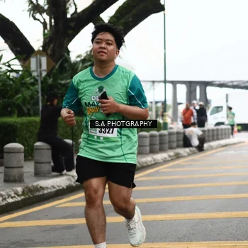 Runner Photo 8573841