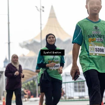 Runner Photo 8573844